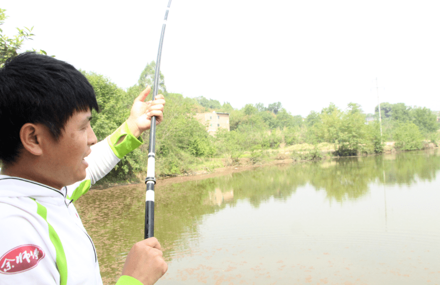 软硬竿各自的优缺点 你是否相识透彻?‘星空app官网’(图3)
软硬竿各自的优缺点 你是否相识透彻?‘星空app官网’(图3)