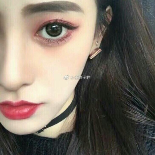 星空官方网站:第二届《中国汉字听写大会》隆重开播,承德露露特约赞助(图2) 星空官方网站