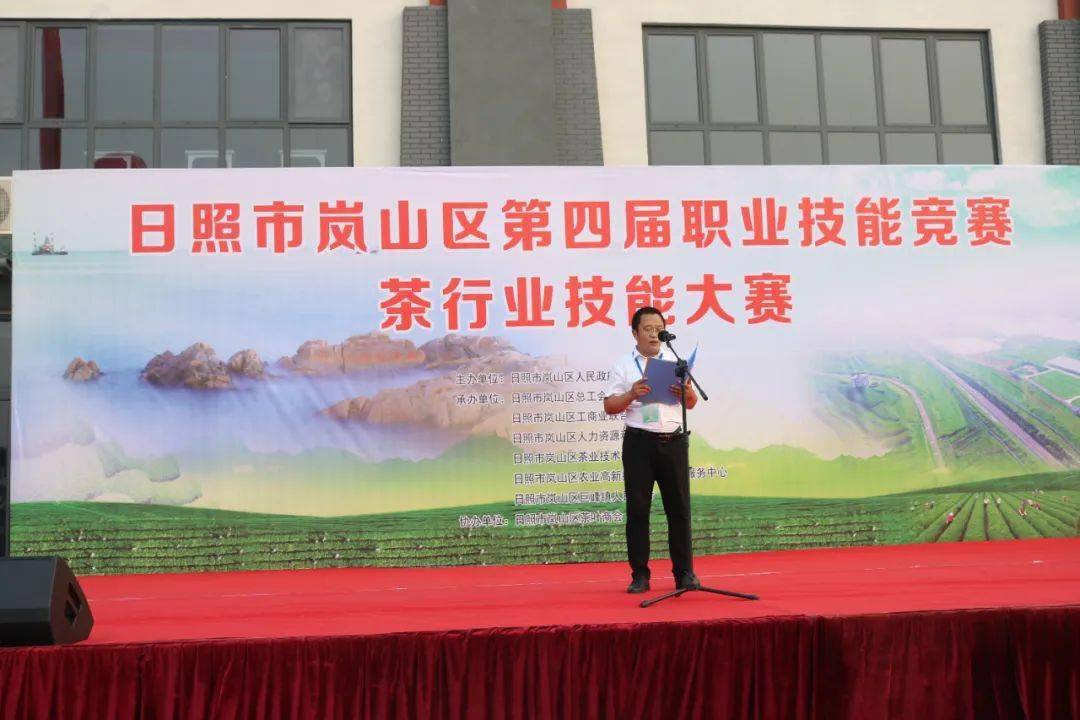 “星空官方网站”
FM95/《法治在线》——公证在您身边(图8)