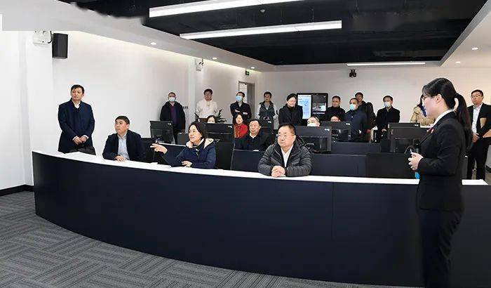 
省法院在政法新媒体矩阵平台构建研究座谈会上作交流讲话|星空官方网站(图7)